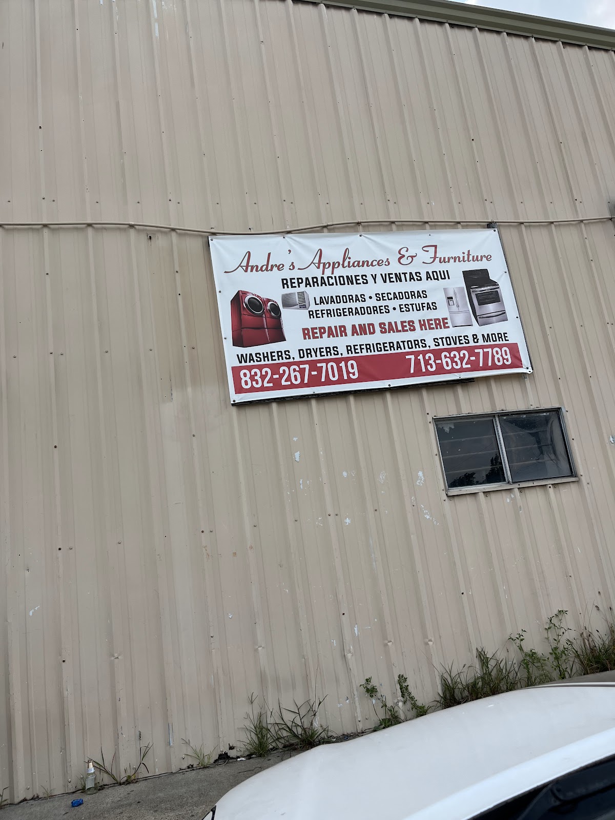 Andre's Appliances & Furniture