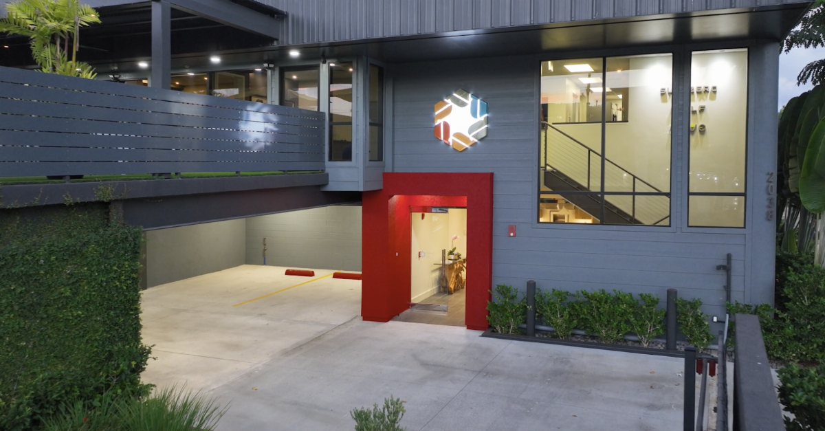Riggs Distributing Inc. Hawaii