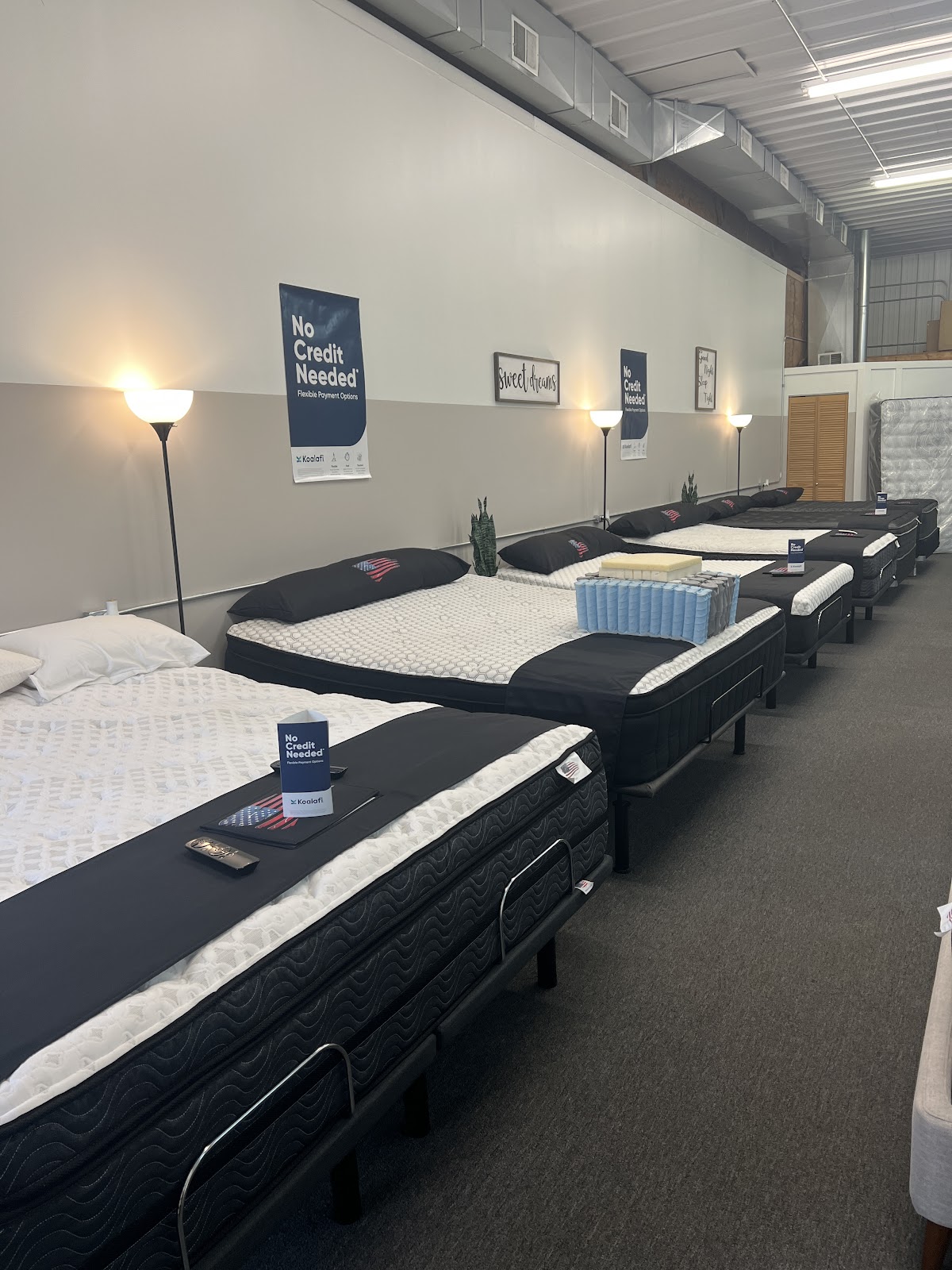 Mattress, Furniture, and Appliance Outlet Of Hobart