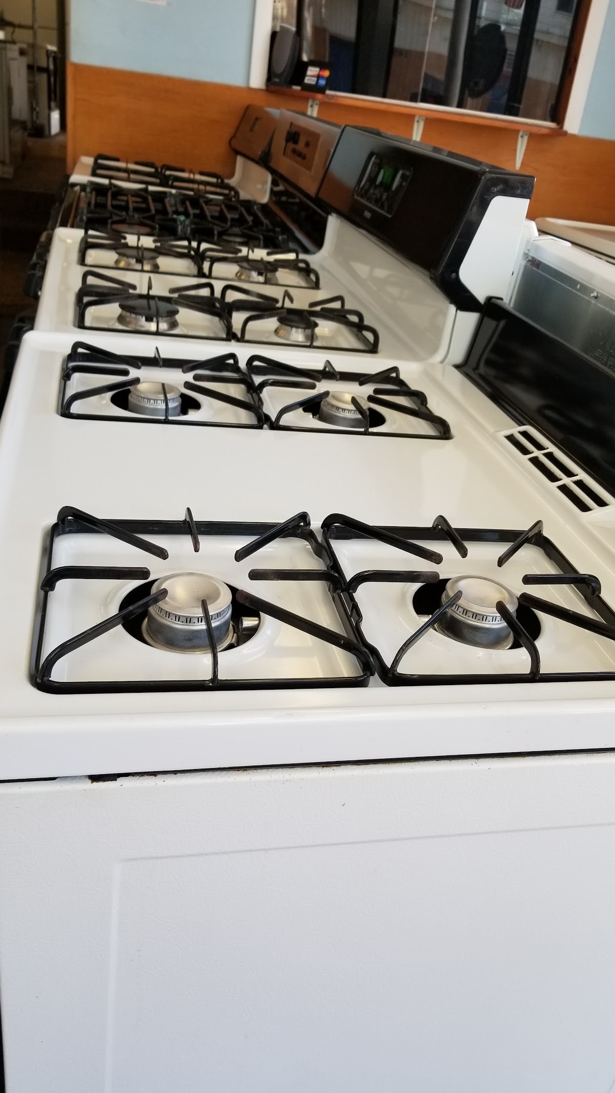 Borinquen Appliances,LLC