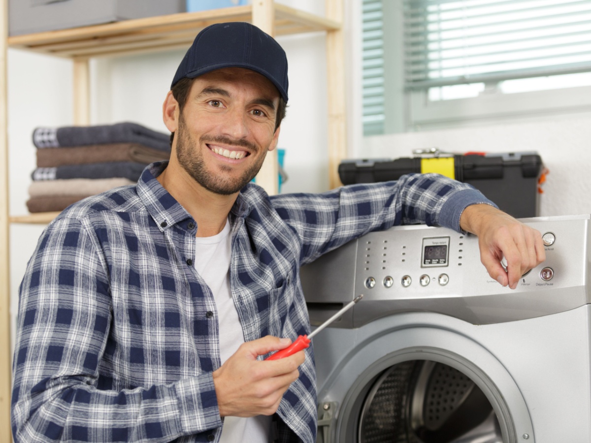 Universal Appliance Svc-parts