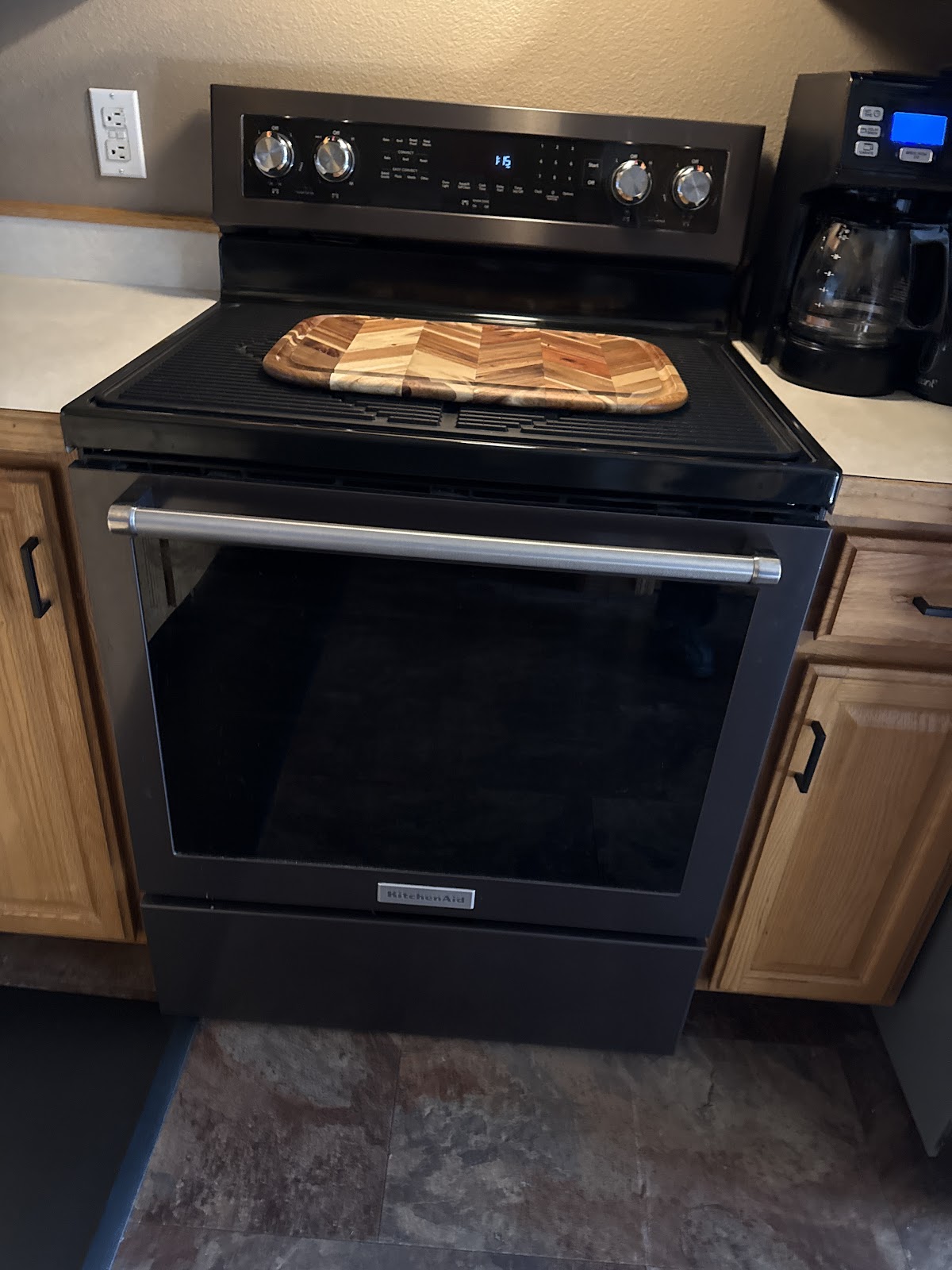 Maytag-advantage Appliance