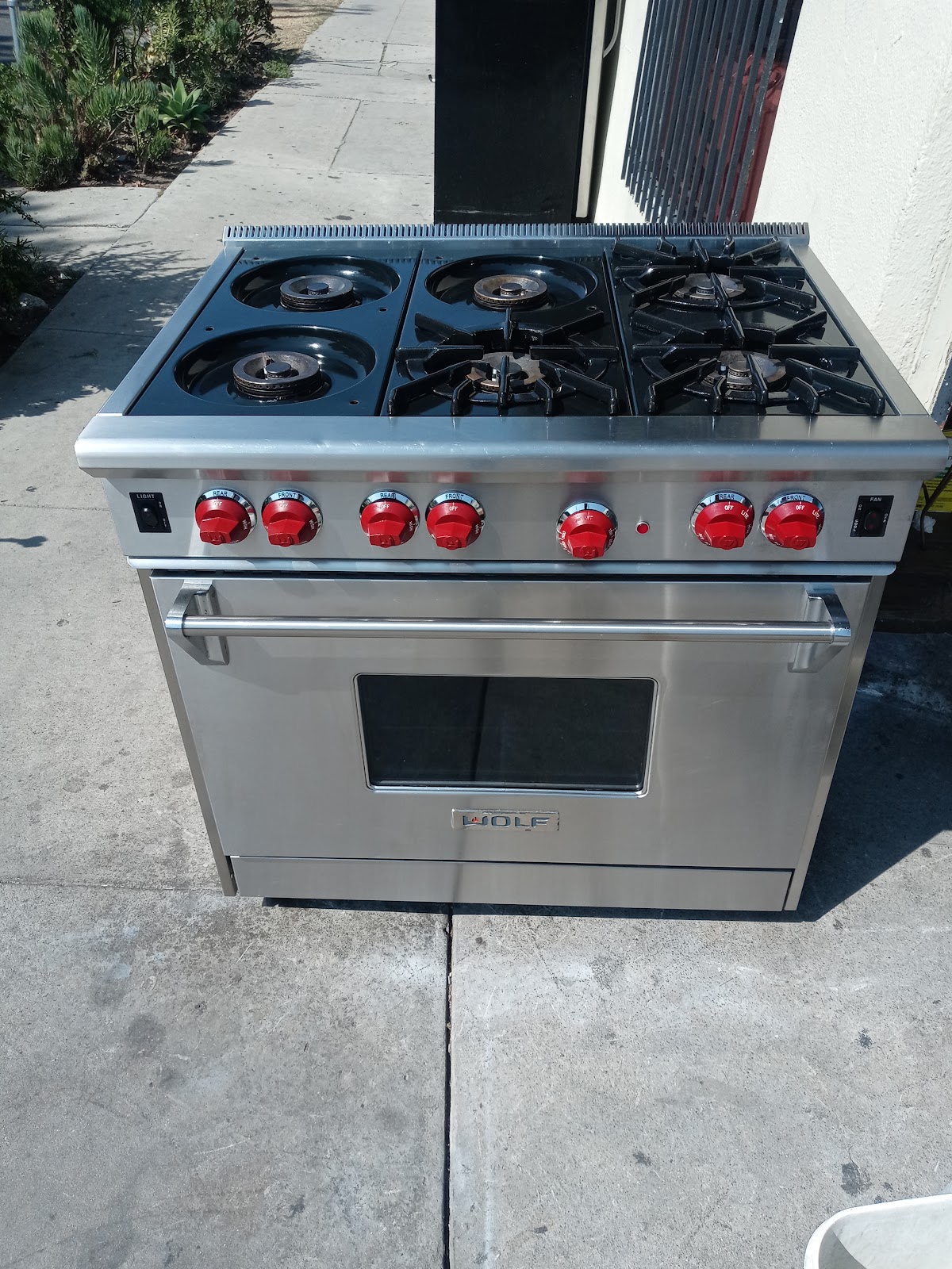 Appliances R Us