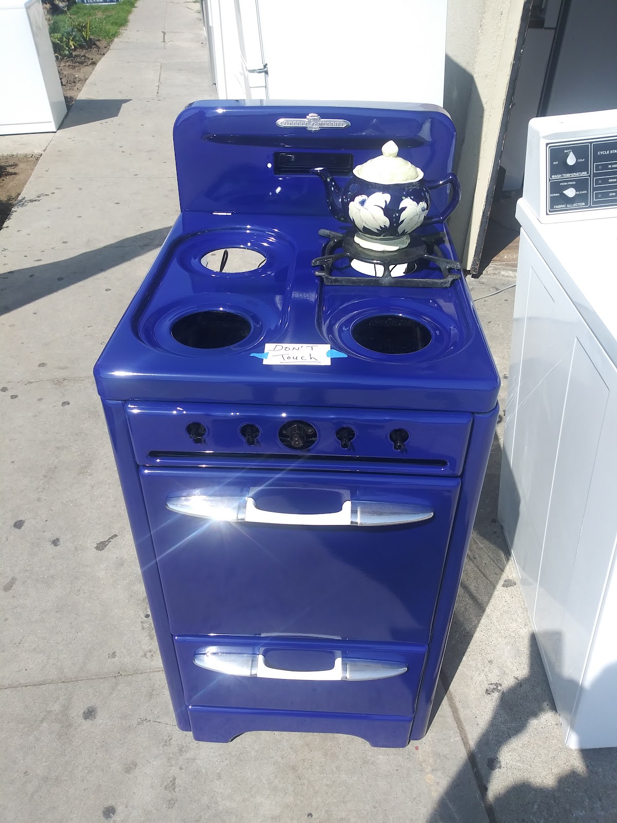 Appliances R Us