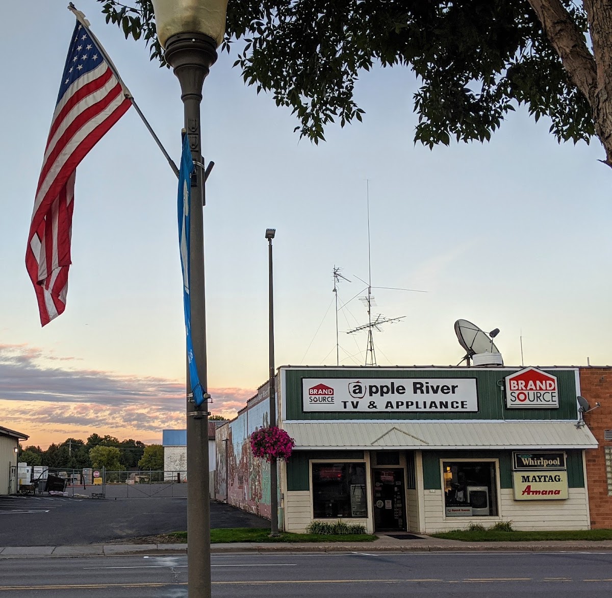 American Tv & Appliance
