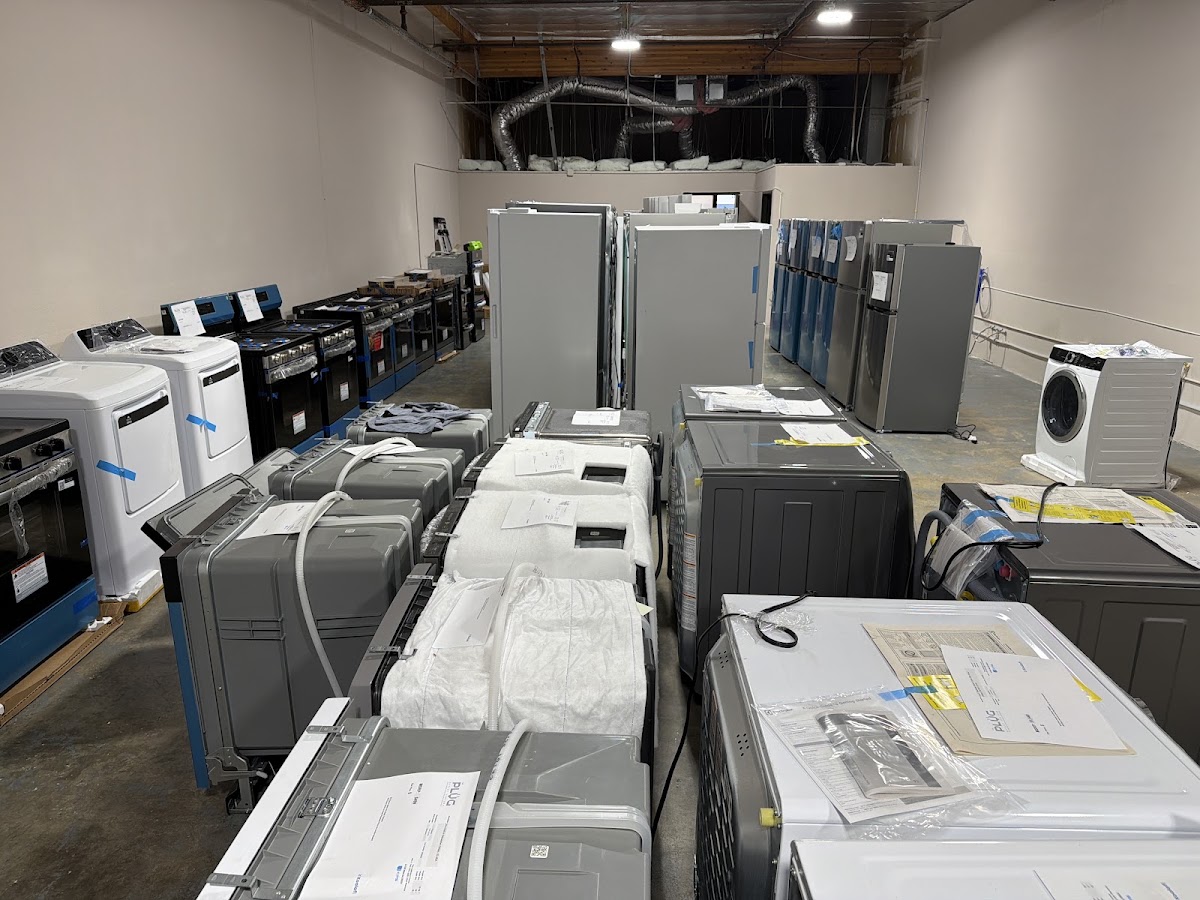 The Plug Outlet Ventura New Scratch & Dent Appliance Warehouse