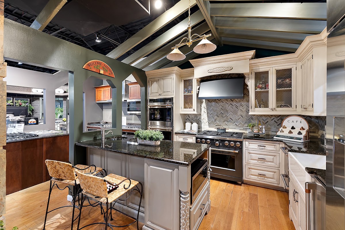 Specialties Showroom Corp