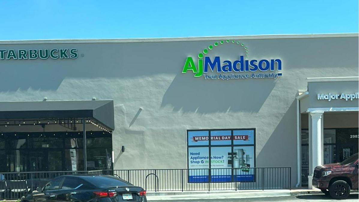AJ Madison Home & Kitchen Appliances Showroom