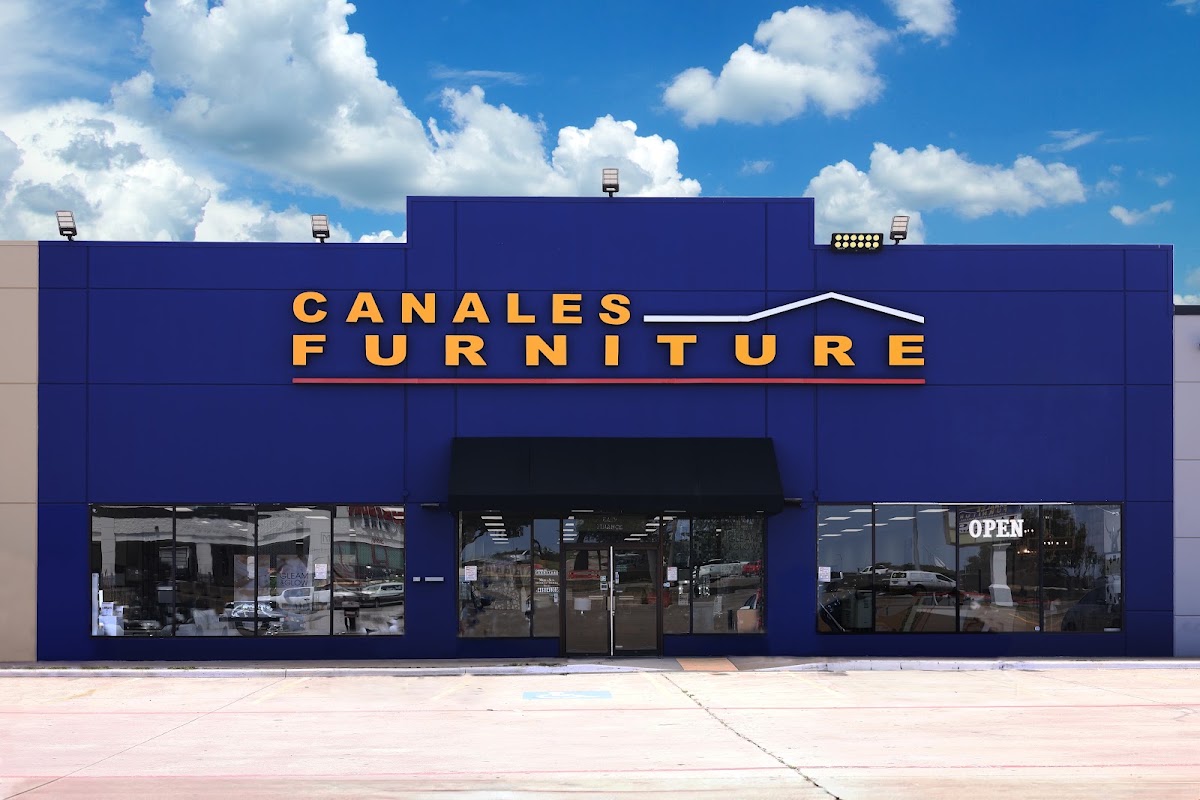 Canales Furniture / Mueblería Irving