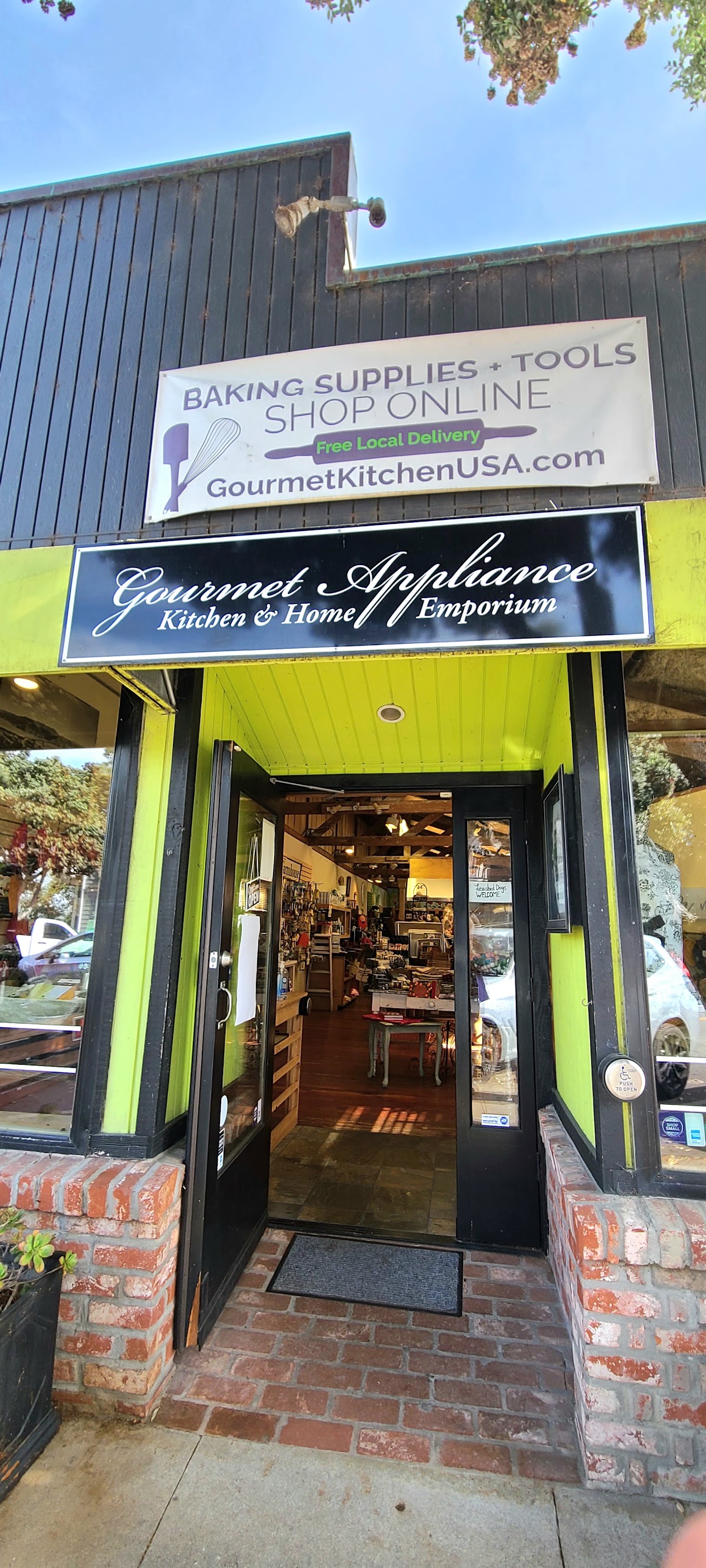 Gourmet Appliance Kitchen and Home Emporium