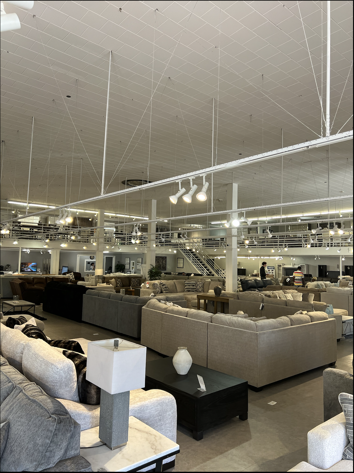 East Bay Furniture & Appliance Outlet