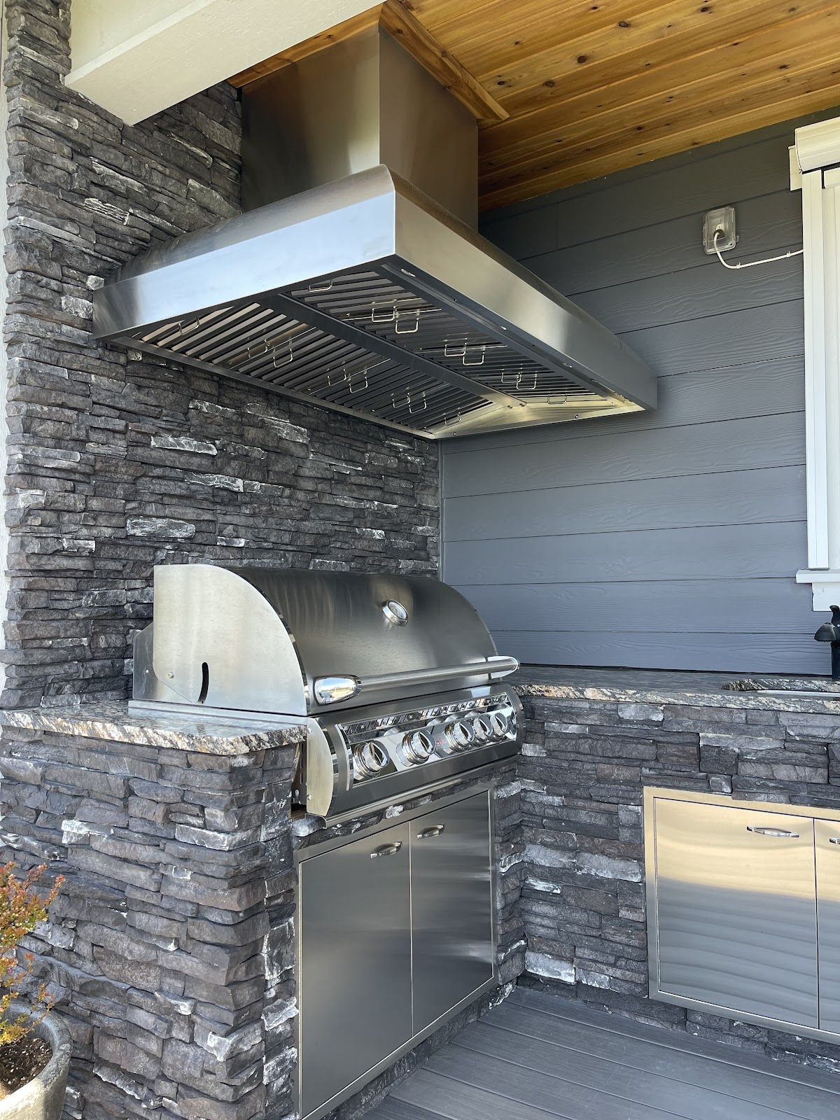 Proline Range Hoods