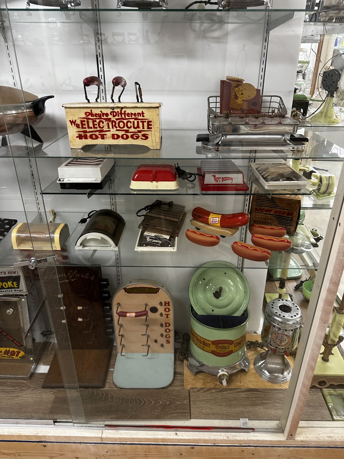 World's Largest Small Electric Appliance Museum