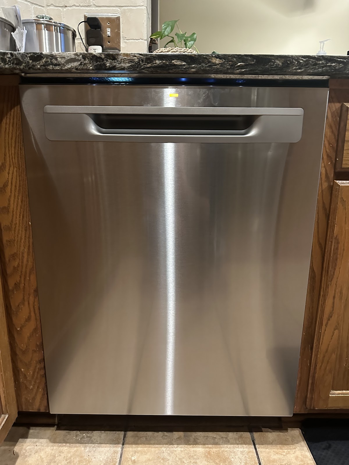 Quality Kitchens & Appliances, Inc.