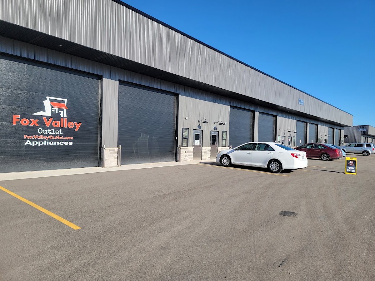 Fox Valley Outlet