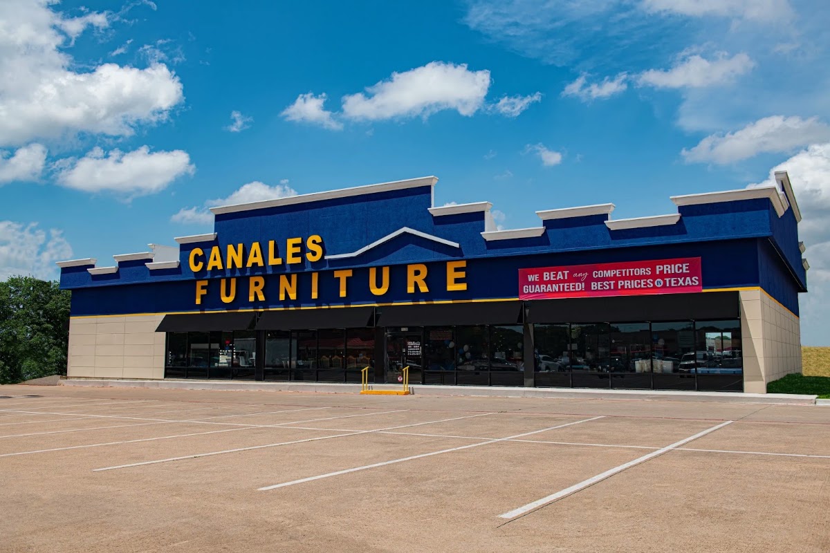Canales Furniture / Mueblería Duncanville