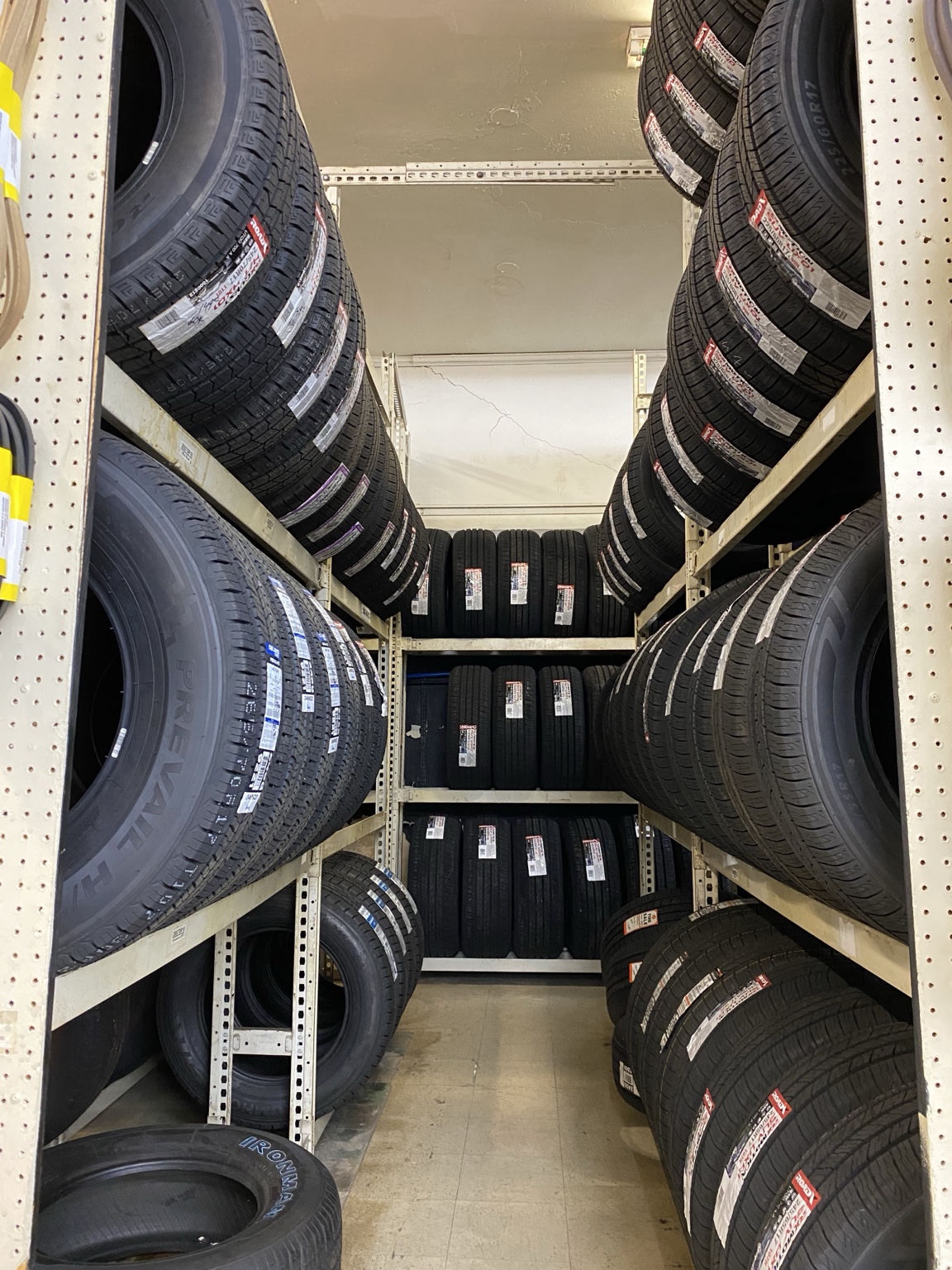 Anderson's Western Auto - Tires, Appliances & Lawn Equipment