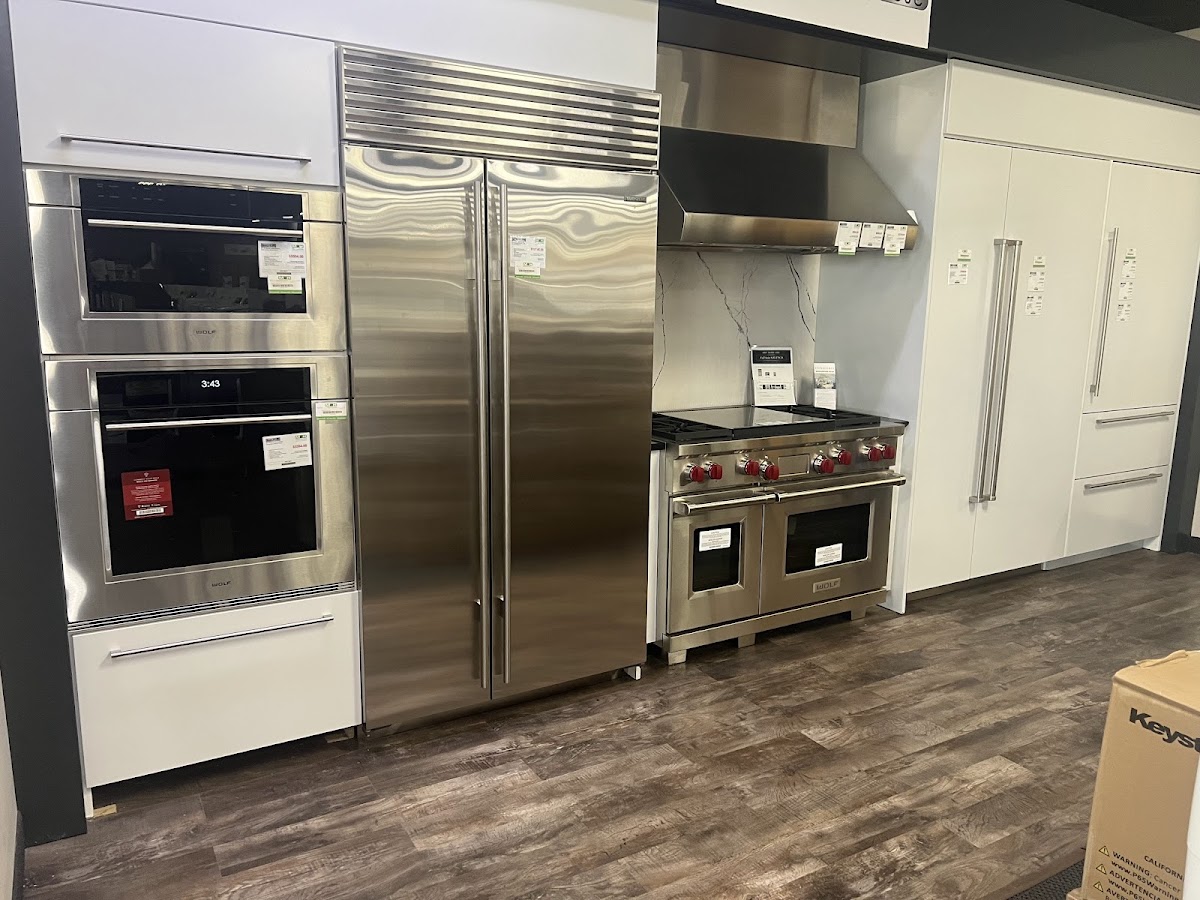 M & H Appliance and Home Furnishings