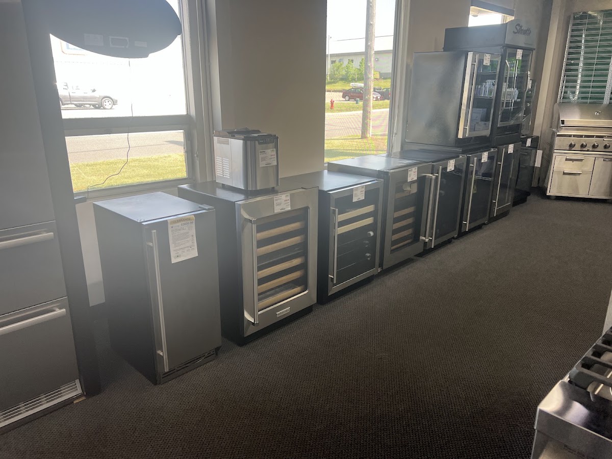 M & H Appliance and Home Furnishings