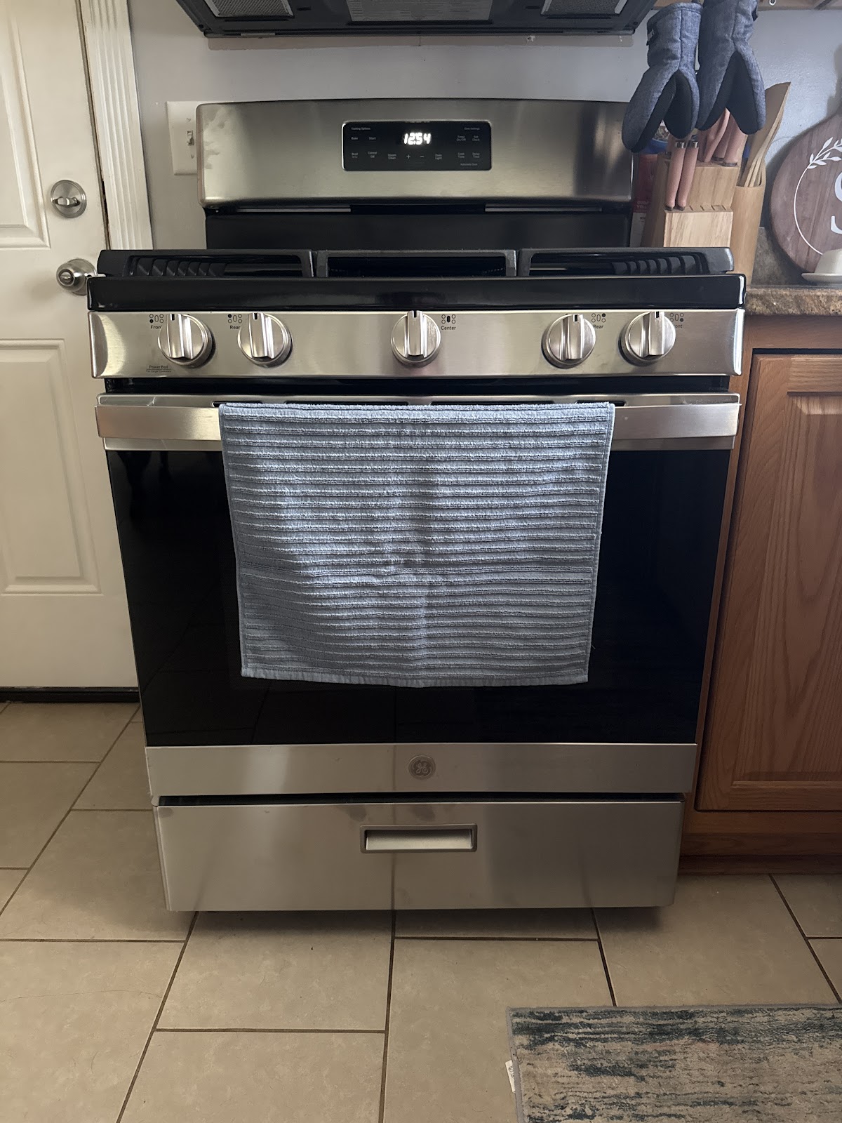 Dick Van Dyke Appliance World