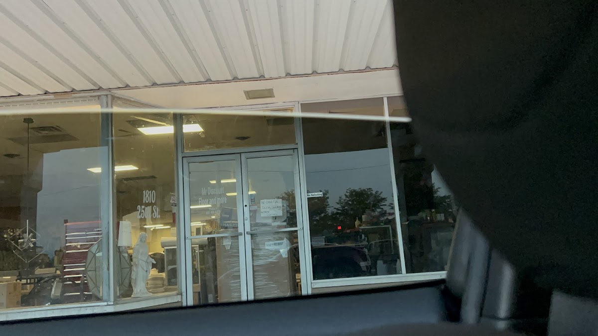 Jimenez Mr Discount 3 Floor and more llc