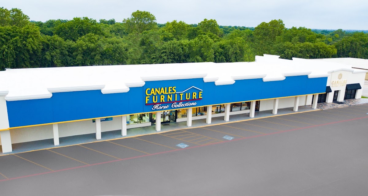 Canales Furniture / Mueblería Arlington Abram