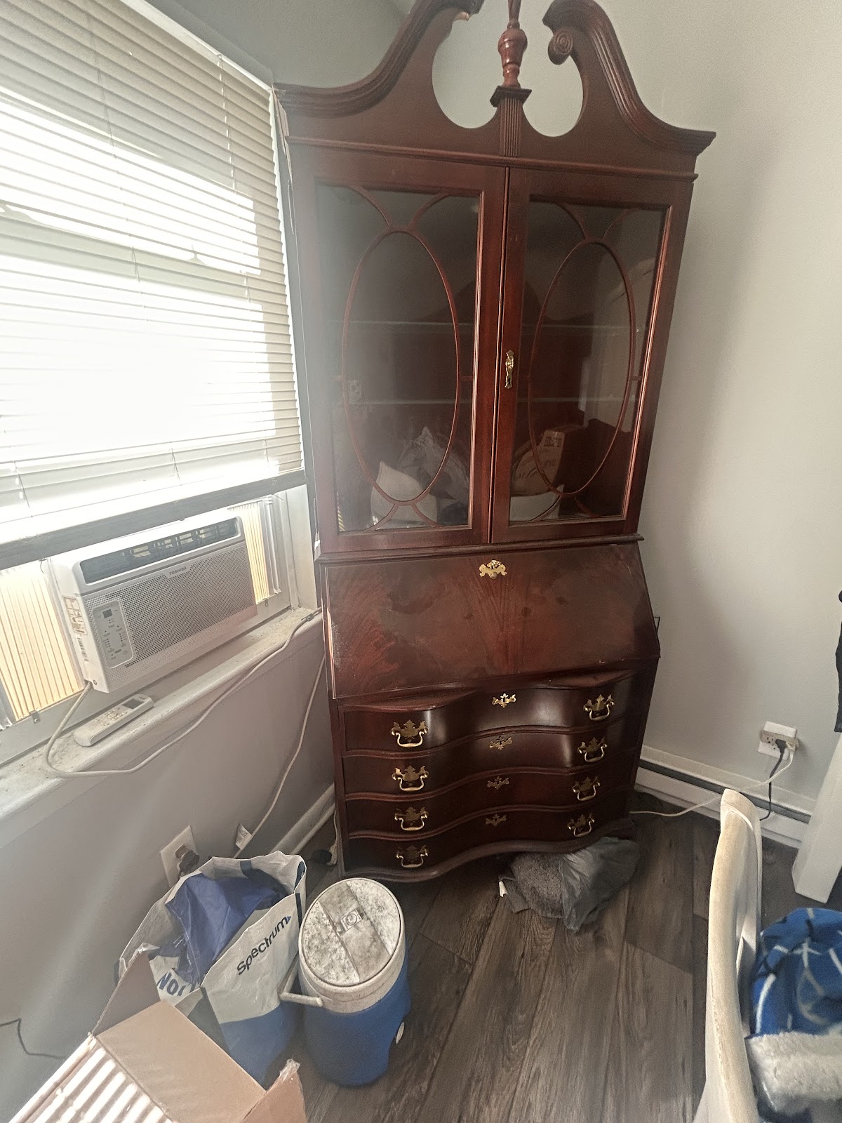 Furniture Kings LLC