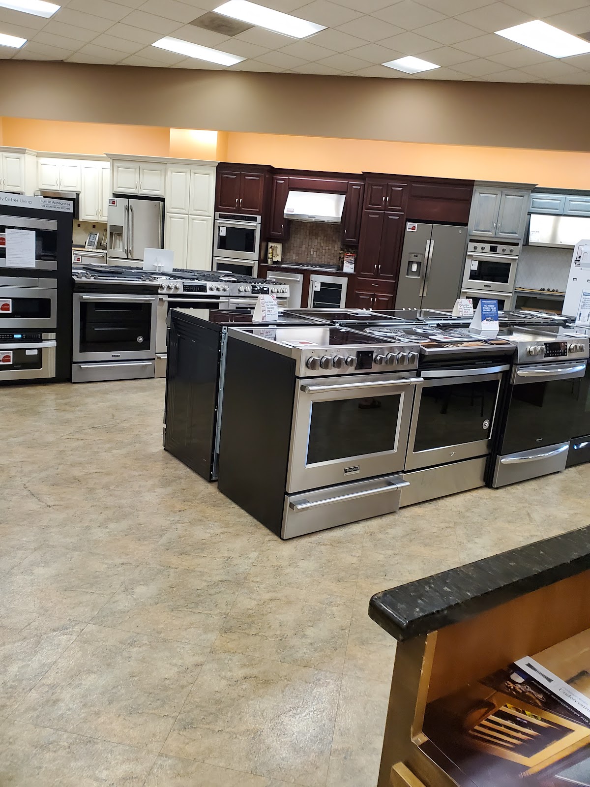 Plaza Appliance Mart
