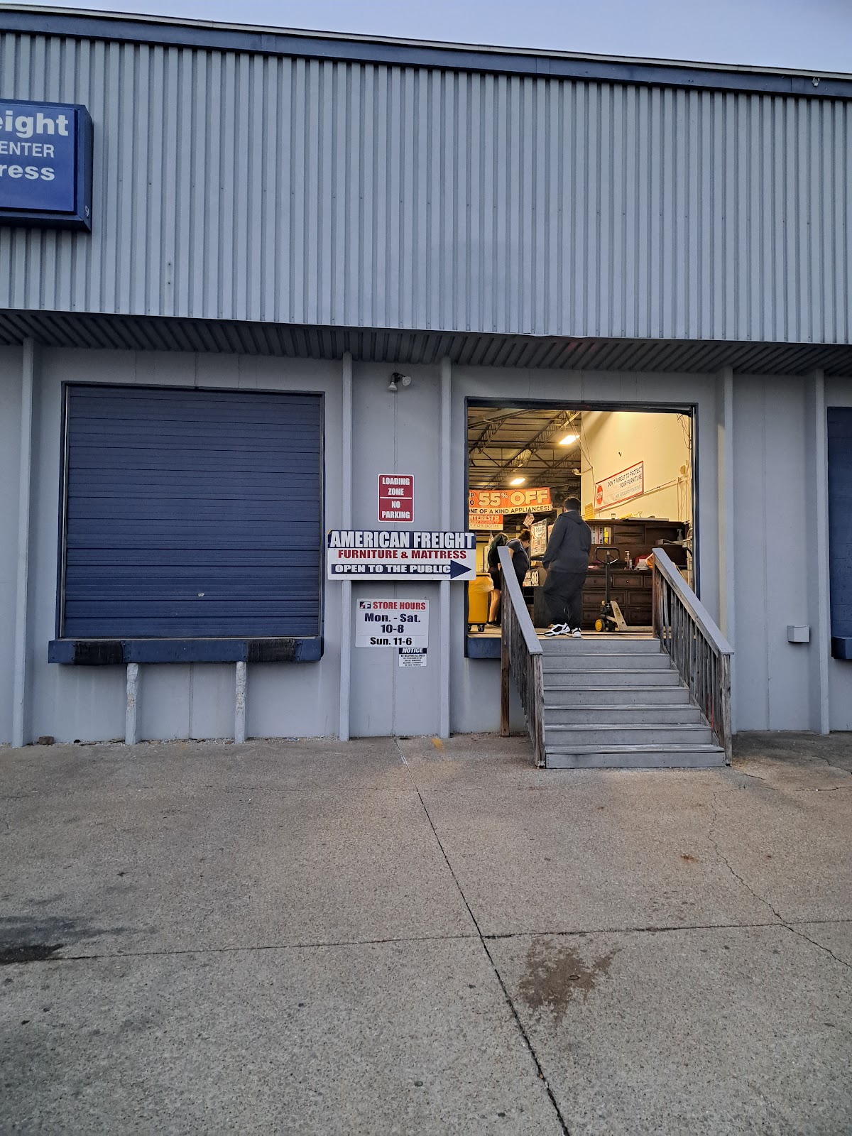 American Freight Furniture & Mattress