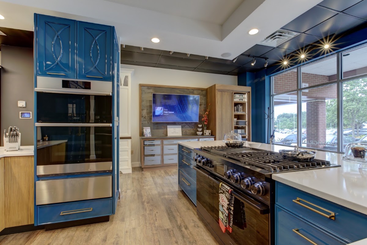 Distinctive Kitchen and Appliance World