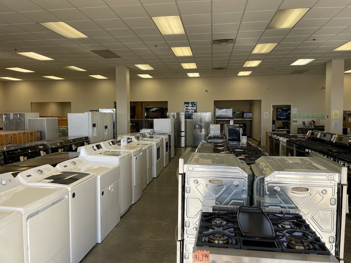 Nino's Trading - Discount Appliances & TVs, OKC Warehouse