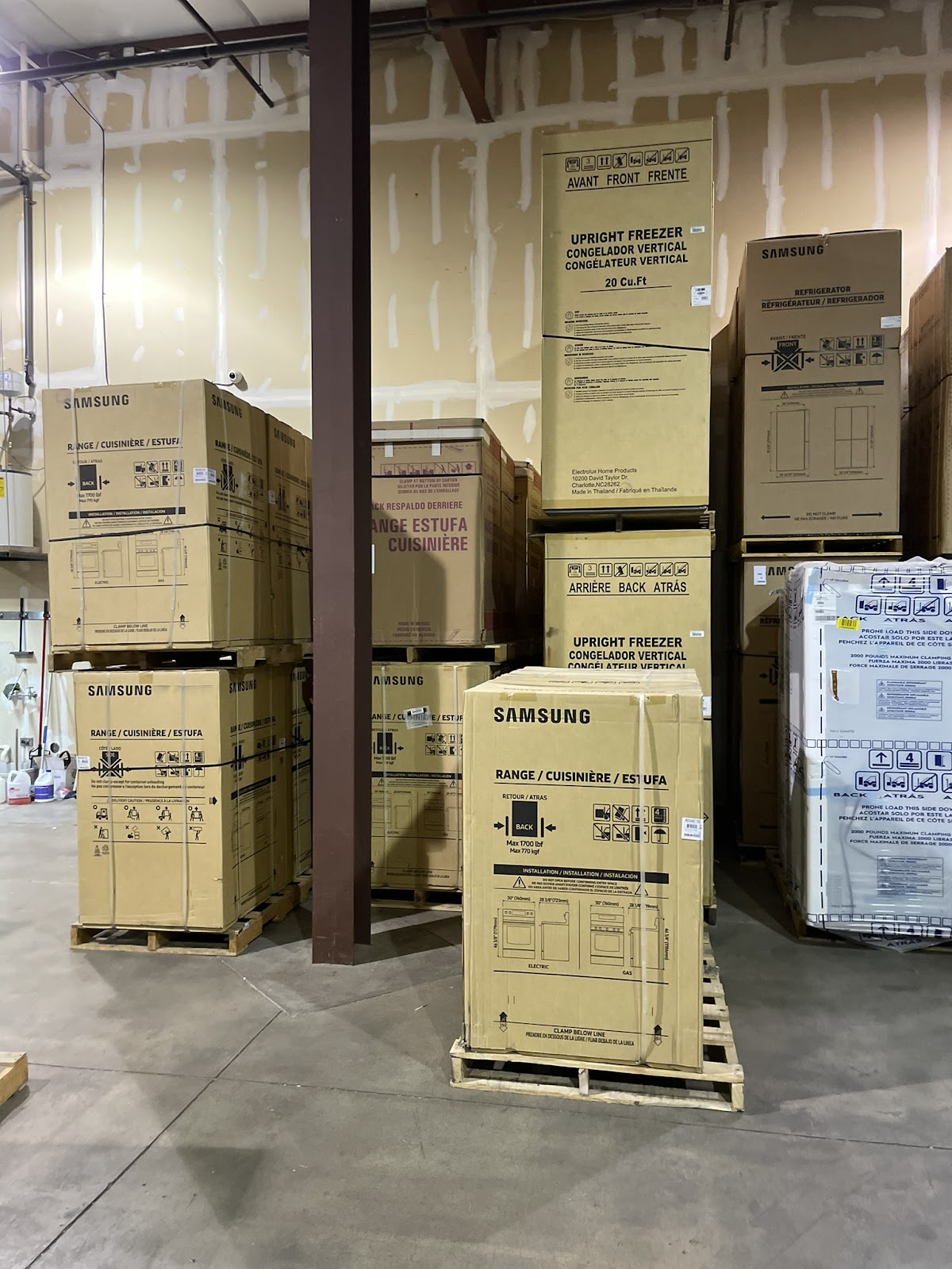 Nino's Trading - Discount Appliances & TVs, OKC Warehouse