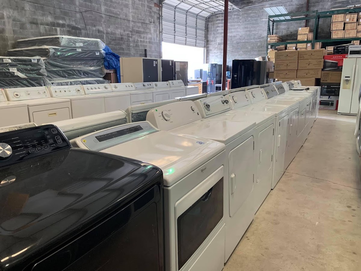 Puente's Furniture and Appliance