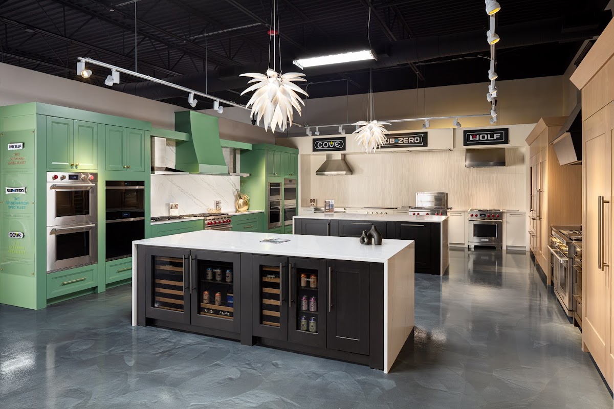 AJ Madison Home & Kitchen Appliances Showroom