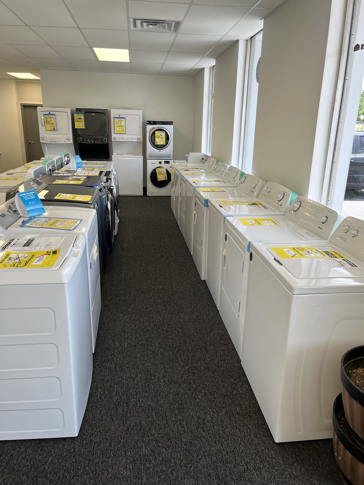 Southeastern Appliances Clearance Outlet